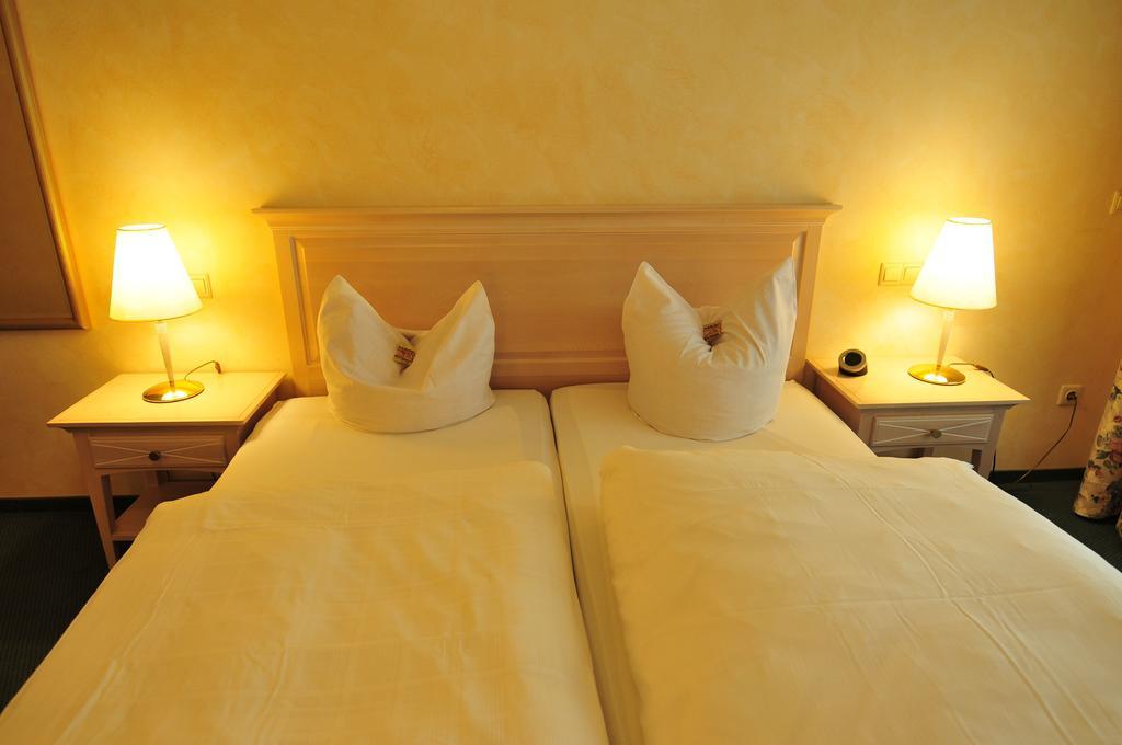 Hotel Tannenhof Bad Wünnenberg 외부 사진